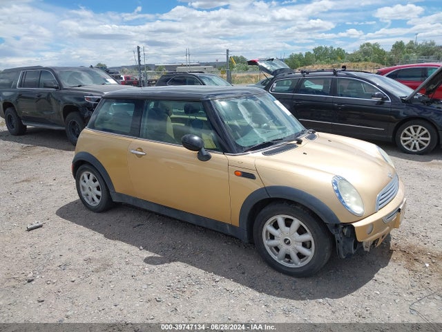 2003 MINI COOPER WMWRC33453TC46625 Photo 0