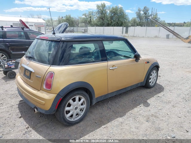 2003 MINI COOPER WMWRC33453TC46625 Photo 3