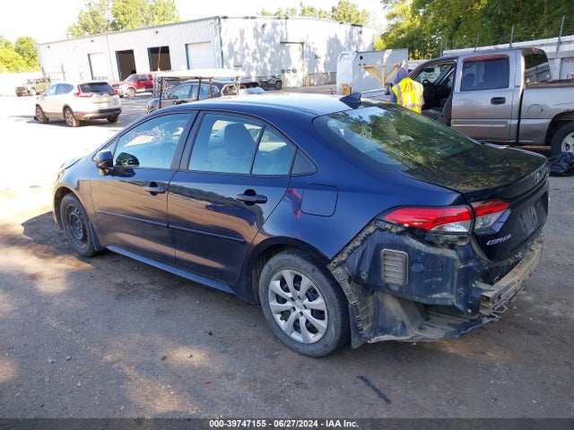 Toyota COROLLA LE 2022 5YFEPMAE5NP322908 Image 3