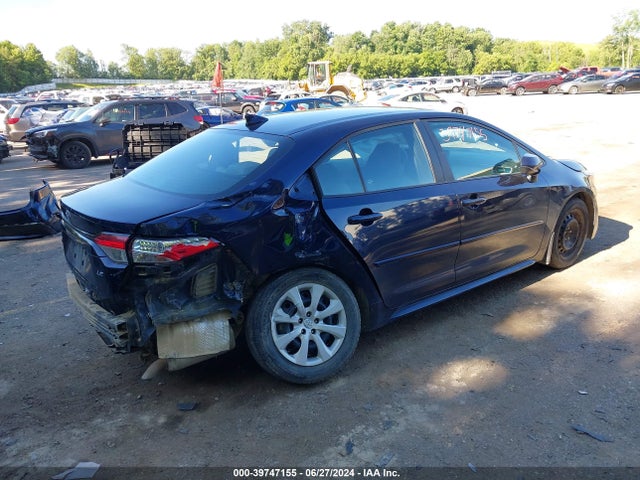 Toyota COROLLA LE 2022 5YFEPMAE5NP322908 Image 4