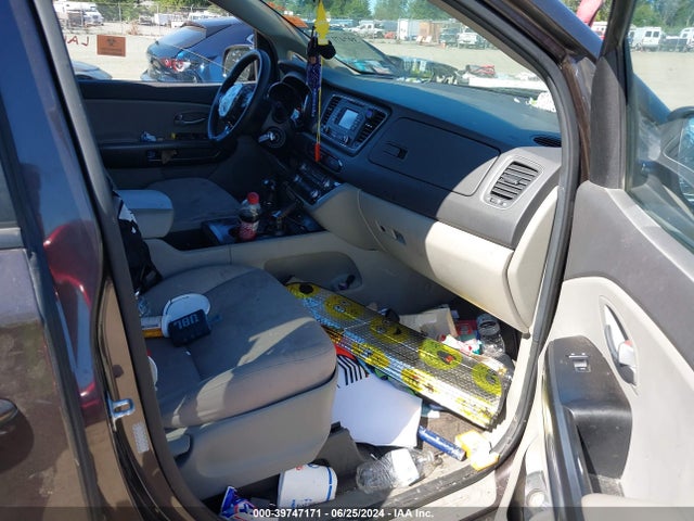 KIA SEDONA LX 2016 KNDMB5C14G6091147 Image 5