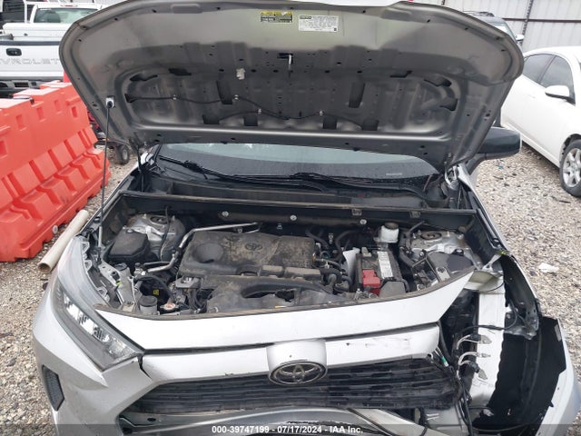 Toyota RAV4 LE 2019 2T3H1RFV7KW048133 Image 10