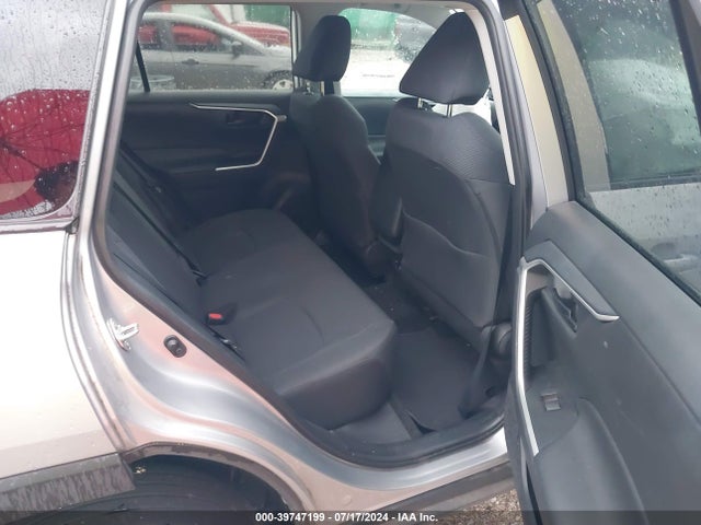 Toyota RAV4 LE 2019 2T3H1RFV7KW048133 Image 8