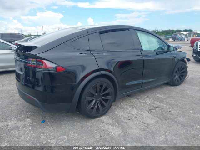 7SAXCBE69NF330021 Tesla Model X Plaid Tri Motor All-wheel Drive