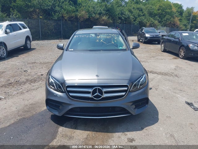 WDDZF4KB2KA674374 Mercedes-Benz E 300 4matic