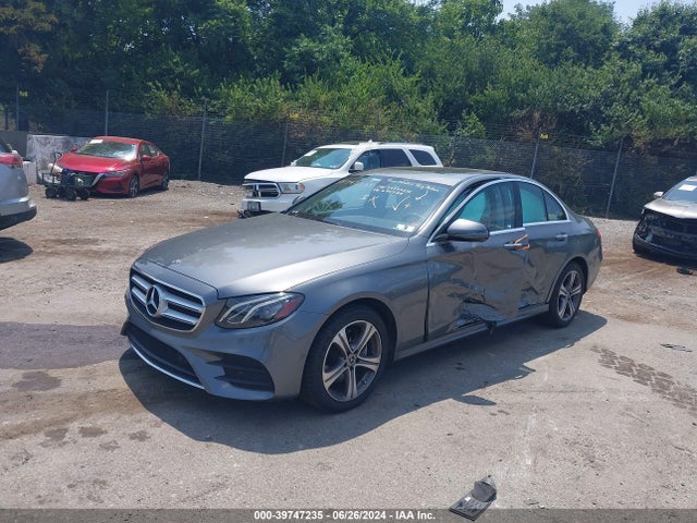 WDDZF4KB2KA674374 Mercedes-Benz E 300 4matic