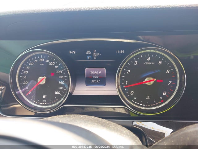 WDDZF4KB2KA674374 Mercedes-Benz E 300 4matic