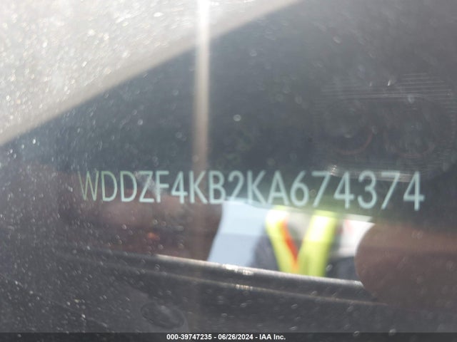 WDDZF4KB2KA674374 Mercedes-Benz E 300 4matic