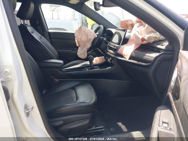 3C4NJCBB0NT234877 Jeep Compass Altitude Fwd
