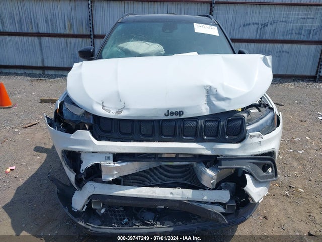 3C4NJCBB0NT234877 Jeep Compass Altitude Fwd