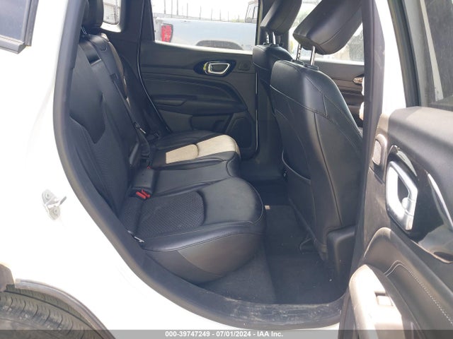 3C4NJCBB0NT234877 Jeep Compass Altitude Fwd