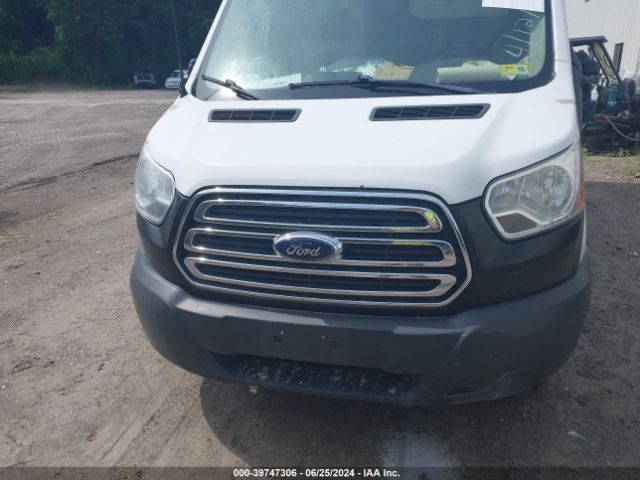 1FTNR2CM7FKA55645 Ford Transit-250
