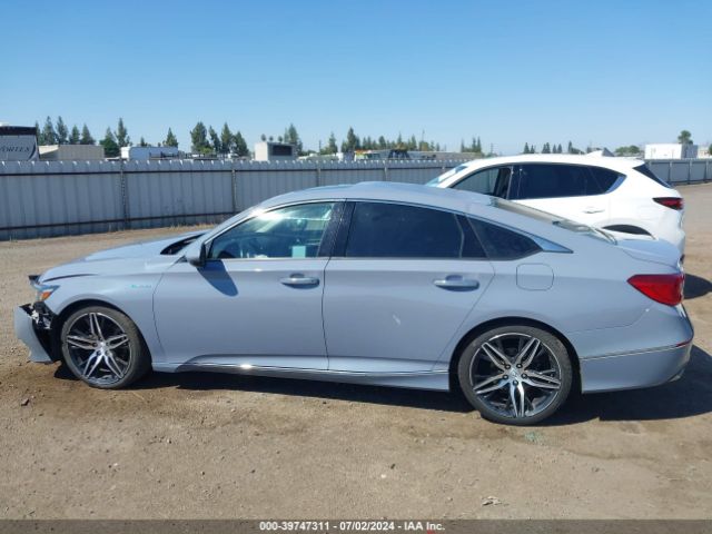 1HGCV3F95NA006983 Honda Accord Hybrid Touring