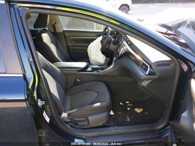 4T1B11HK7JU585215 Toyota CAMRY LE