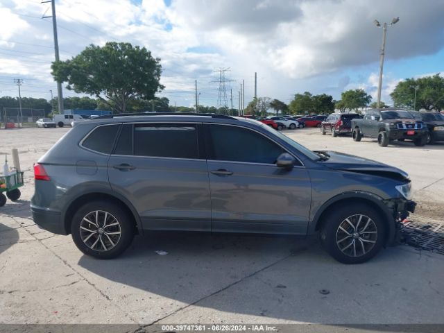 3VV2B7AXXKM191306 Volkswagen Tiguan