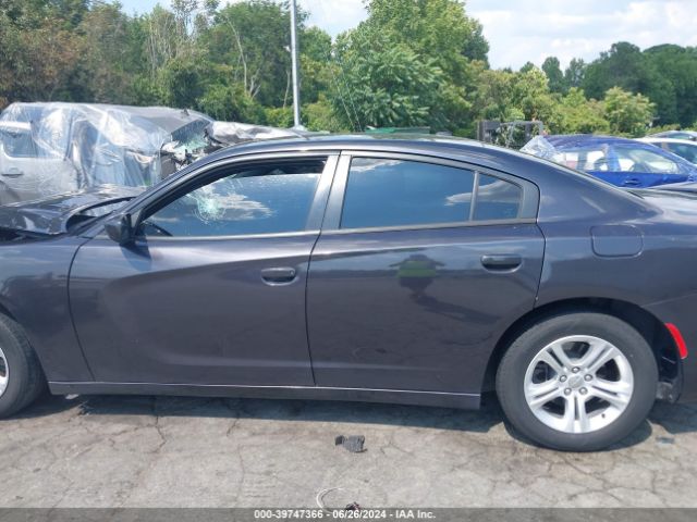 2C3CDXBG8KH696162 Dodge Charger Sxt Rwd
