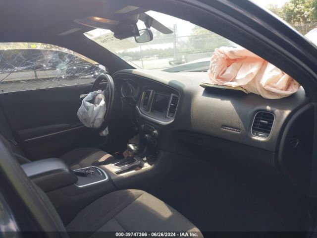 2C3CDXBG8KH696162 Dodge Charger Sxt Rwd