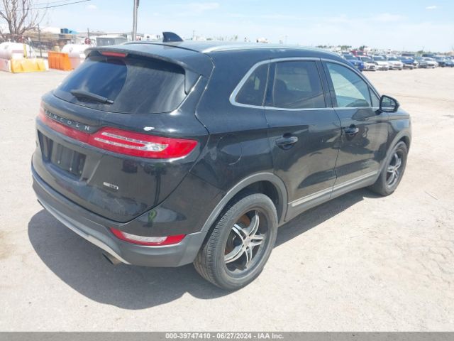 5LMCJ1C99GUJ08669 Lincoln Mkc Premier