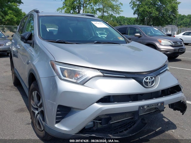 Toyota RAV4 LE 2016 2T3BFREVXGW492364 головне зображення