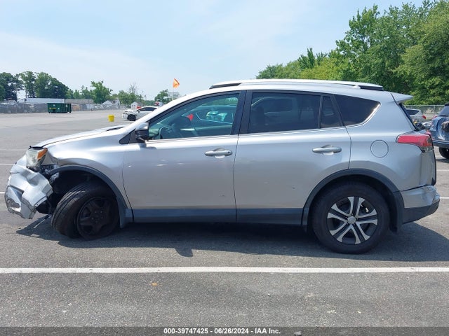 Toyota RAV4 LE 2016 2T3BFREVXGW492364 Image 14