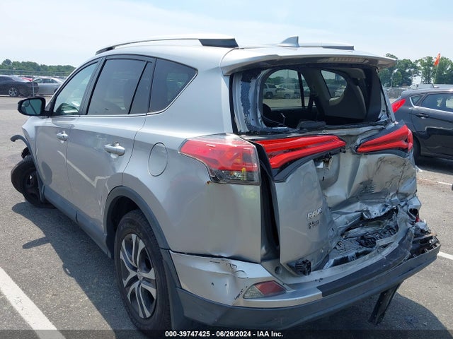 Toyota RAV4 LE 2016 2T3BFREVXGW492364 Image 3
