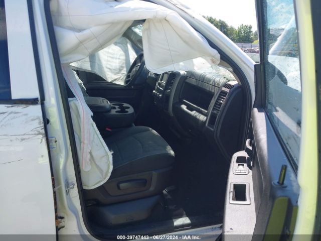 1C6RR7FT1MS503108 RAM 1500 Classic Tradesman Quad Cab 4x4 6'4 Box