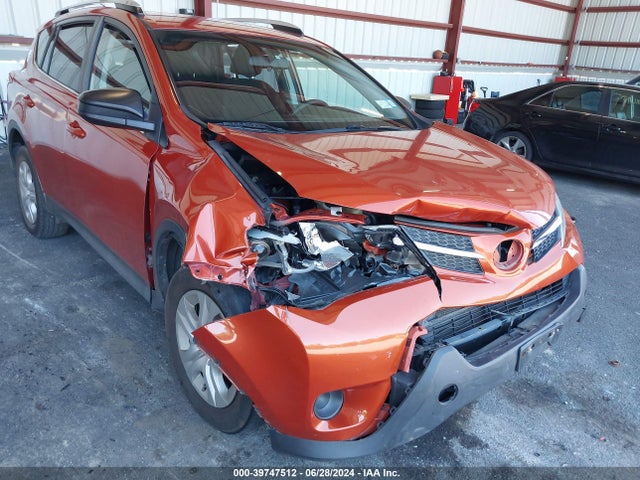 Toyota RAV4 LE 2015 JTMBFREV4FD120787 Image 6