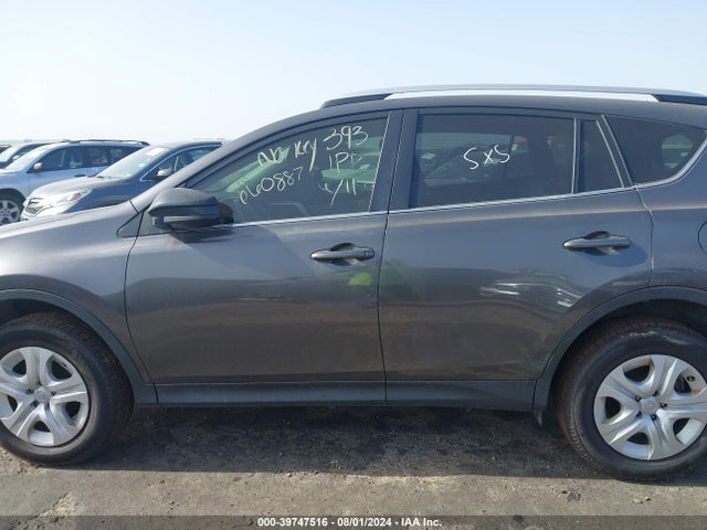 Toyota RAV4 LE 2014 JTMZFREV3EJ012143 Image 14
