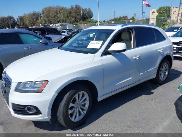 WA1CFAFP3EA053261 Audi Q5 2.0t Premium