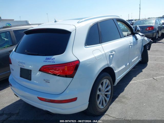 WA1CFAFP3EA053261 Audi Q5 2.0t Premium