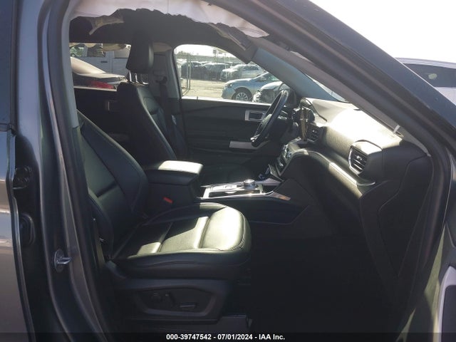 Ford EXPLORER XLT 2022 1FMSK7DH2NGC08015 Image 5