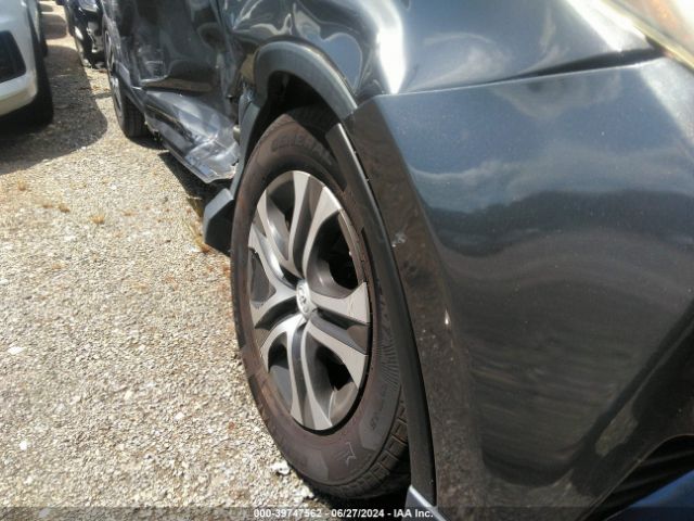 2T3BFREV4GW421242 Toyota RAV4 LE