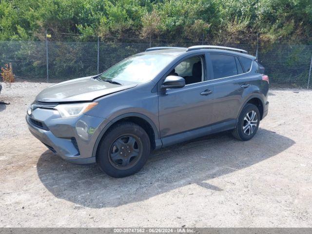 2T3BFREV4GW421242 Toyota RAV4 LE
