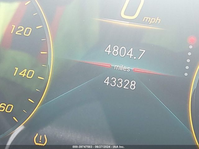 WDD3G4FB2KW002945 Mercedes-Benz A 220 4matic