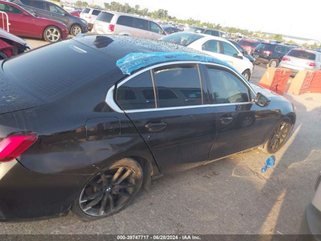 WBA5R1C5XKAK11578 BMW 330I