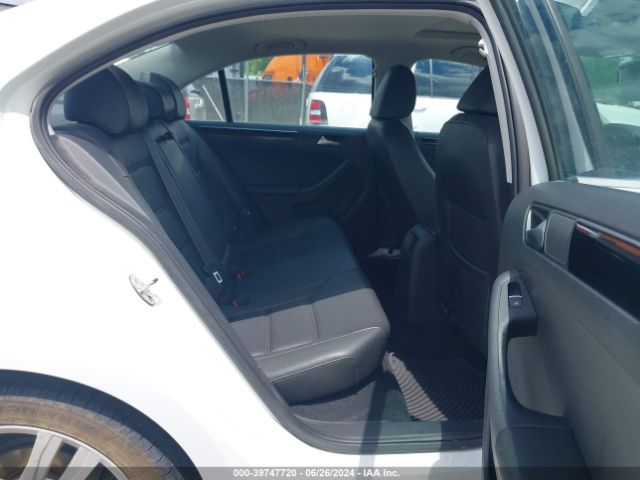 3VWL17AJ8HM282193 Volkswagen Jetta 1.8t Sel/1.8t Sel Premium