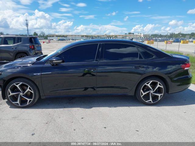 1VWMA7A3XLC020238 Volkswagen Passat 2.0t R-line