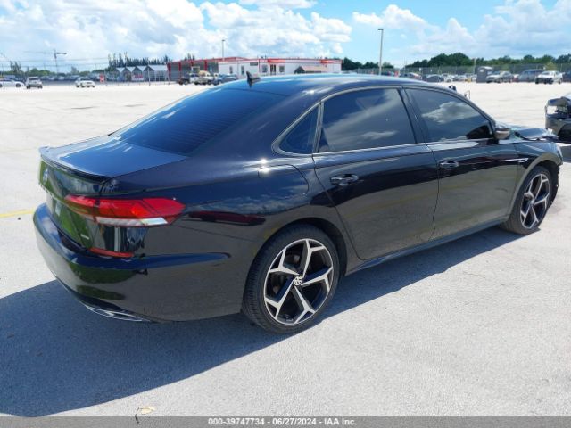 1VWMA7A3XLC020238 Volkswagen Passat 2.0t R-line