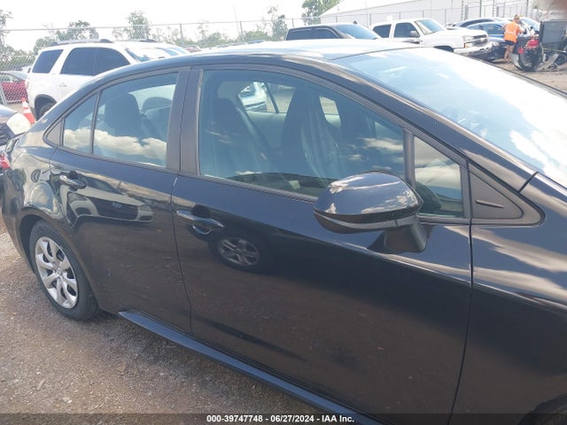 Toyota COROLLA LE 2020 5YFEPRAE7LP141013 Image 13