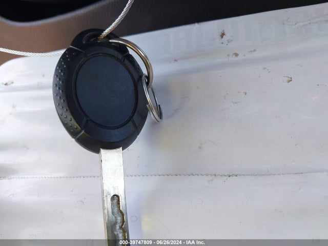 2008 MINI COOPER S WMWRH33508TL96835 Photo 10