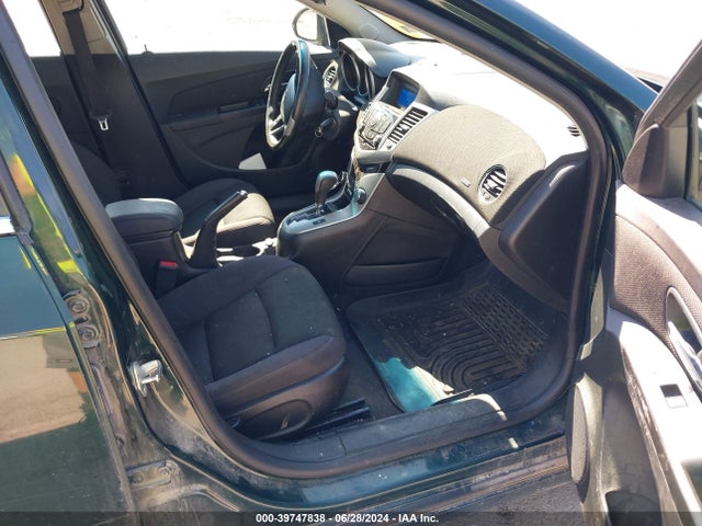 Chevrolet Cruze 1lt Auto 2014 1G1PC5SB7E7109211 Image 5