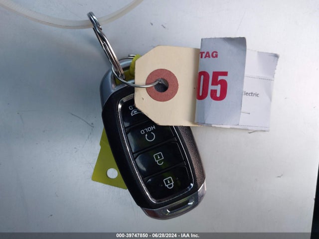 KM8K53AG1NU136771 Hyundai Kona Electric Limited