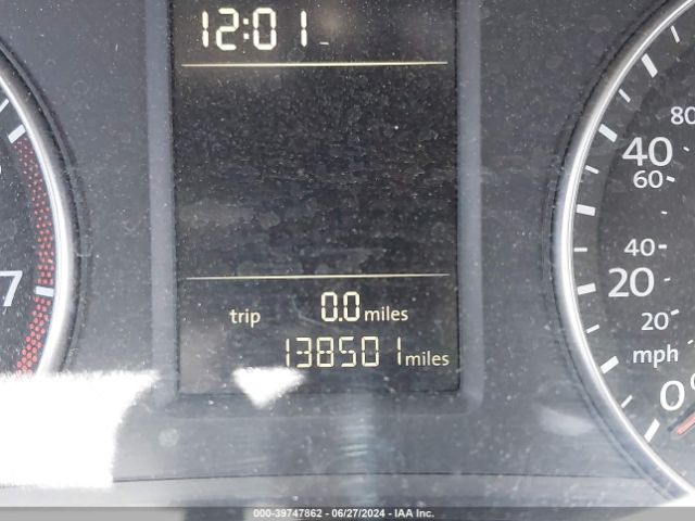 1VWAT7A31FC040654 Volkswagen Passat 1.8t S