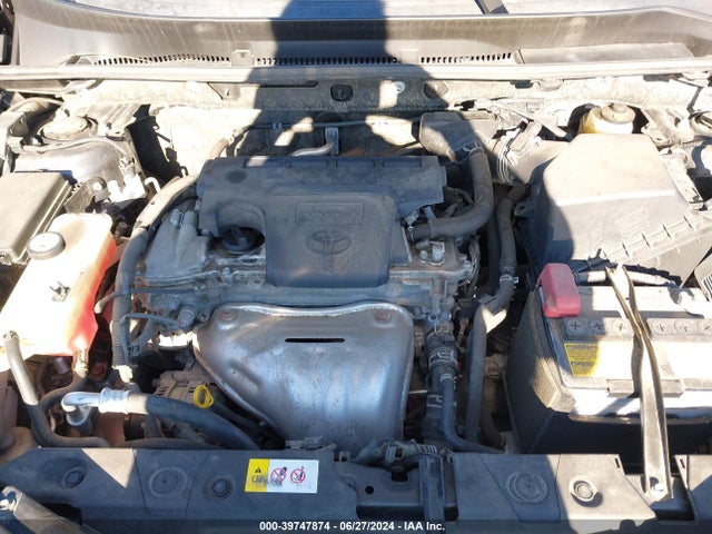 Toyota RAV4 LE 2018 JTMBFREVXJJ176095 Image 10