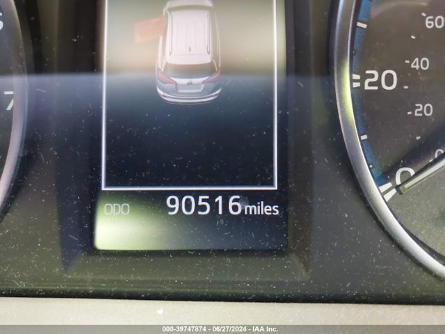 Toyota RAV4 LE 2018 JTMBFREVXJJ176095 Image 7