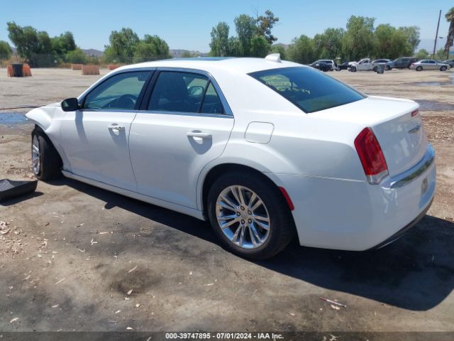 2C3CCAAG8HH506385 Chrysler 300 Limited