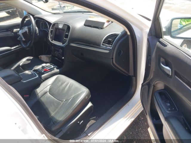 2C3CCAAG8HH506385 Chrysler 300 Limited