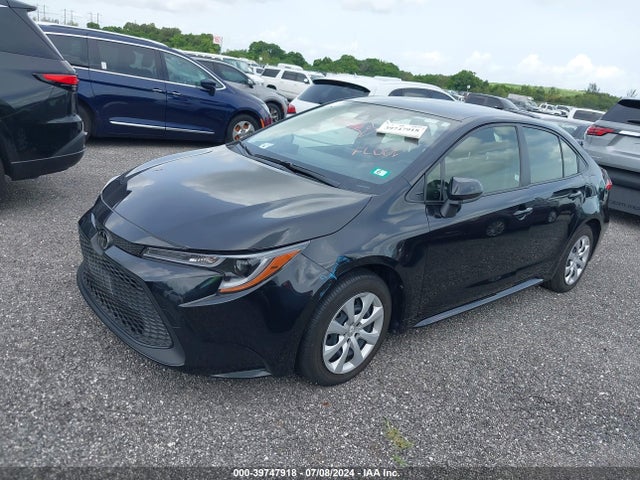 Toyota COROLLA LE 2022 JTDEPMAE0NJ216032 Image 2