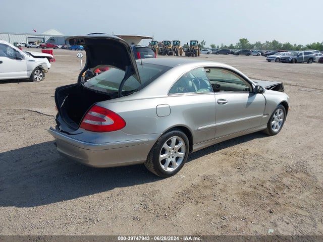 39747943 :رقم المزاد ، WDBTJ65J54F104449 vin ، 2004 Mercedes-benz Clk 320 مزاد بيع