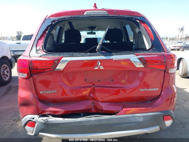 JA4AZ3A35HZ026163 Mitsubishi Outlander Se